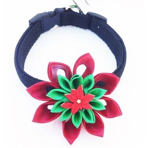 Made in USA. Handcrafted holiday pet collar flower with Velcro backing.